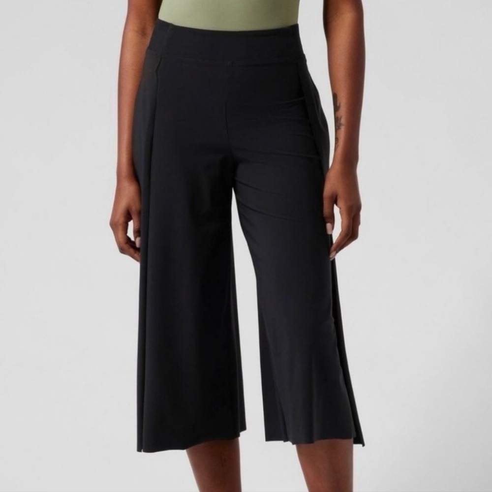 Athleta Cosmic Wrap Pant Minimalistic Black Crop Wide Leg Size 8